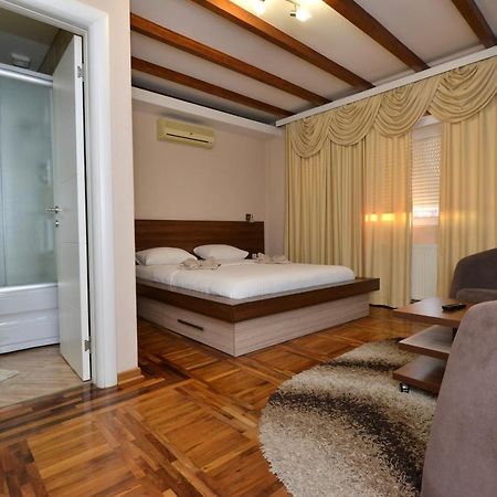 Garni Hotel Kaca Kragujevac Zewnętrze zdjęcie