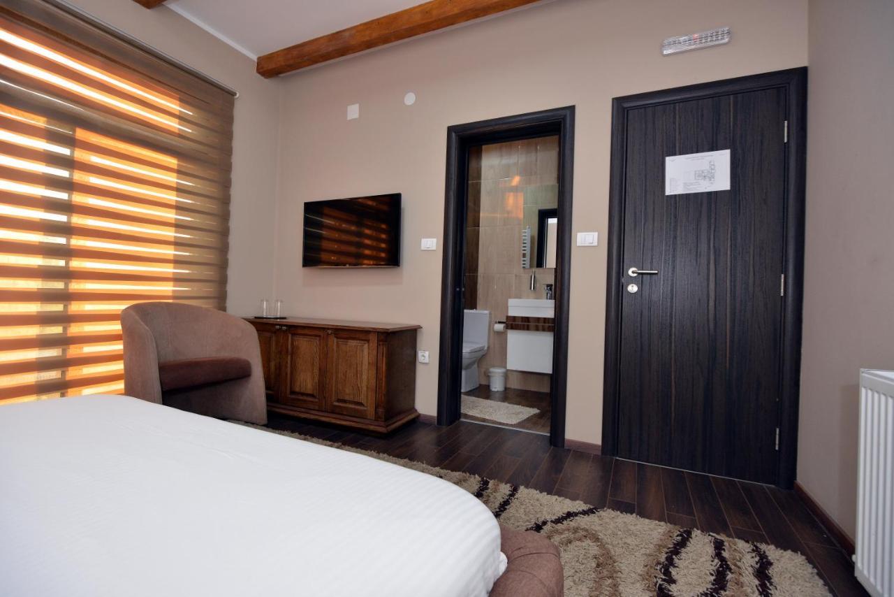 Garni Hotel Kaca Kragujevac Zewnętrze zdjęcie