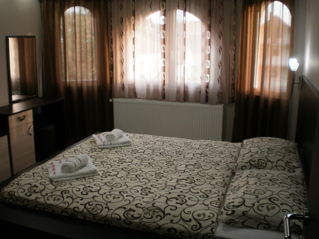 Garni Hotel Kaca Kragujevac Pokój zdjęcie