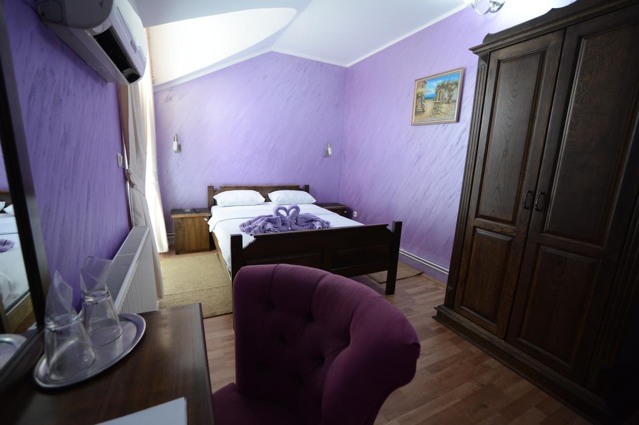 Garni Hotel Kaca Kragujevac Zewnętrze zdjęcie