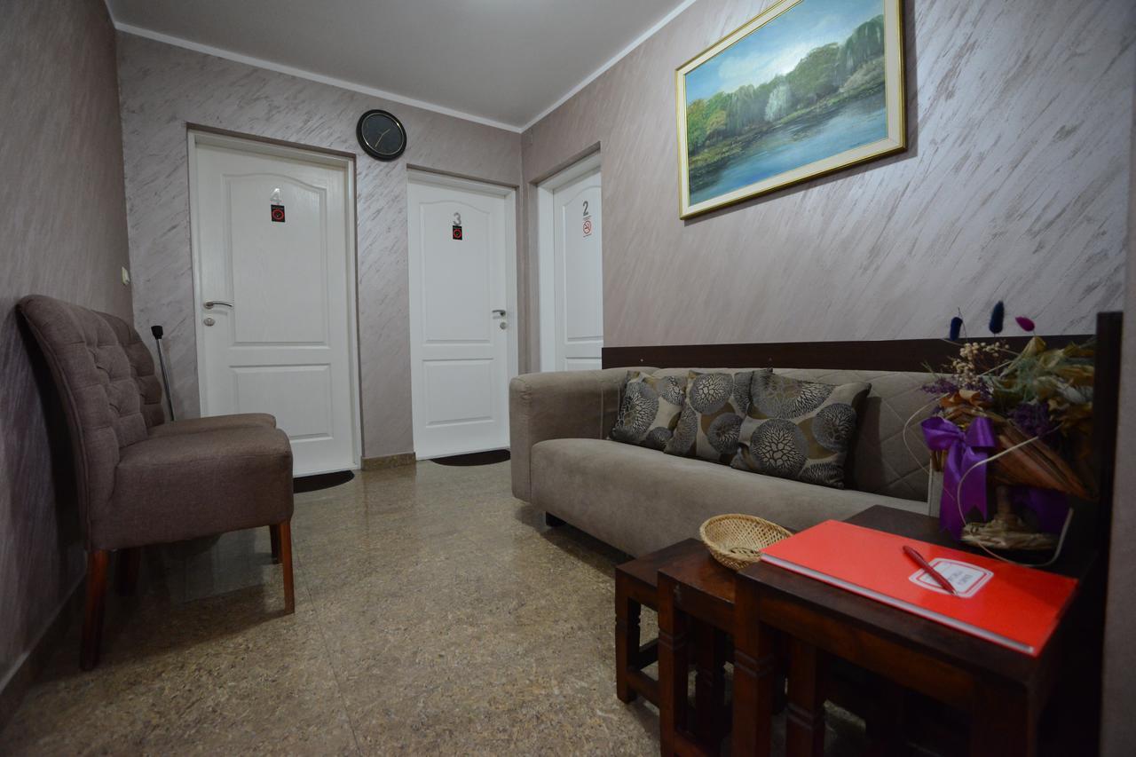 Garni Hotel Kaca Kragujevac Zewnętrze zdjęcie